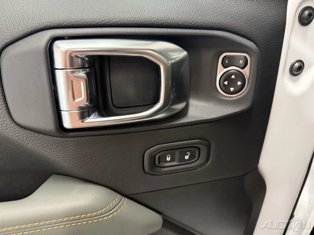2025 Jeep JT Gladiator - Image 12 of 12