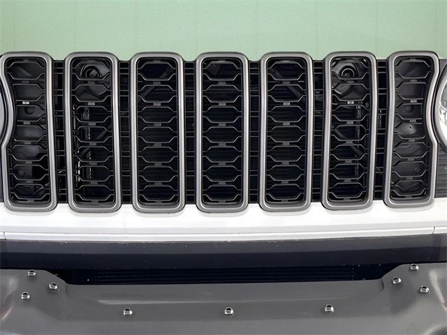 2025 Jeep JT Gladiator - Image 9 of 21