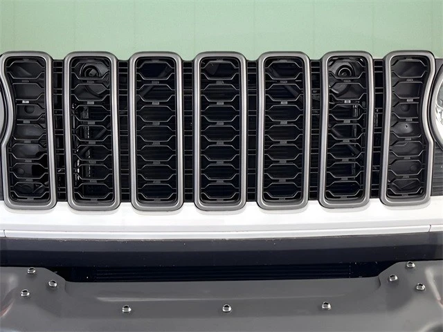 2025 Jeep JT Gladiator - Image 9 of 21