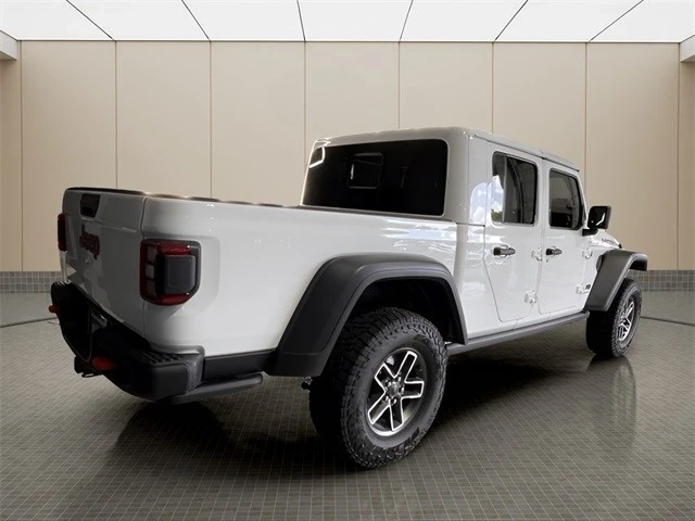 2025 Jeep JT Gladiator - Image 5 of 12