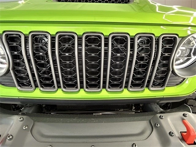 2025 Jeep JT Gladiator - Image 9 of 21