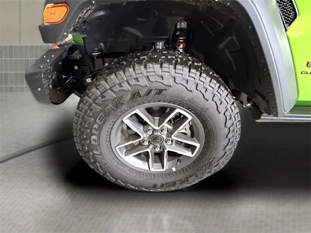 2025 Jeep JT Gladiator - Image 11 of 21