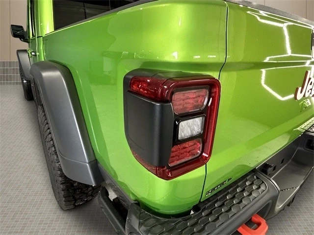 2025 Jeep JT Gladiator - Image 13 of 21