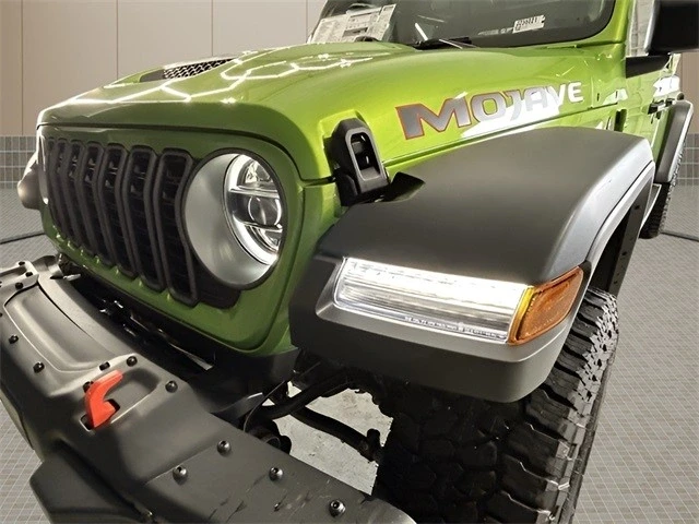 2025 Jeep JT Gladiator - Image 10 of 21
