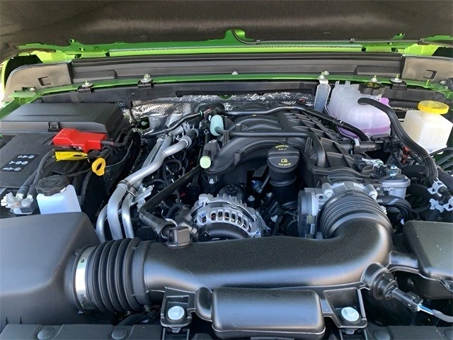 2025 Jeep JT Gladiator - Image 15 of 21