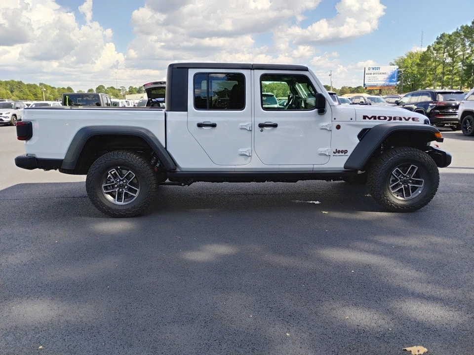 2025 Jeep JT Gladiator - Image 4 of 12