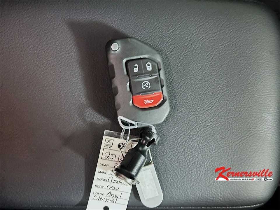 2025 Jeep JT Gladiator - Image 20 of 21