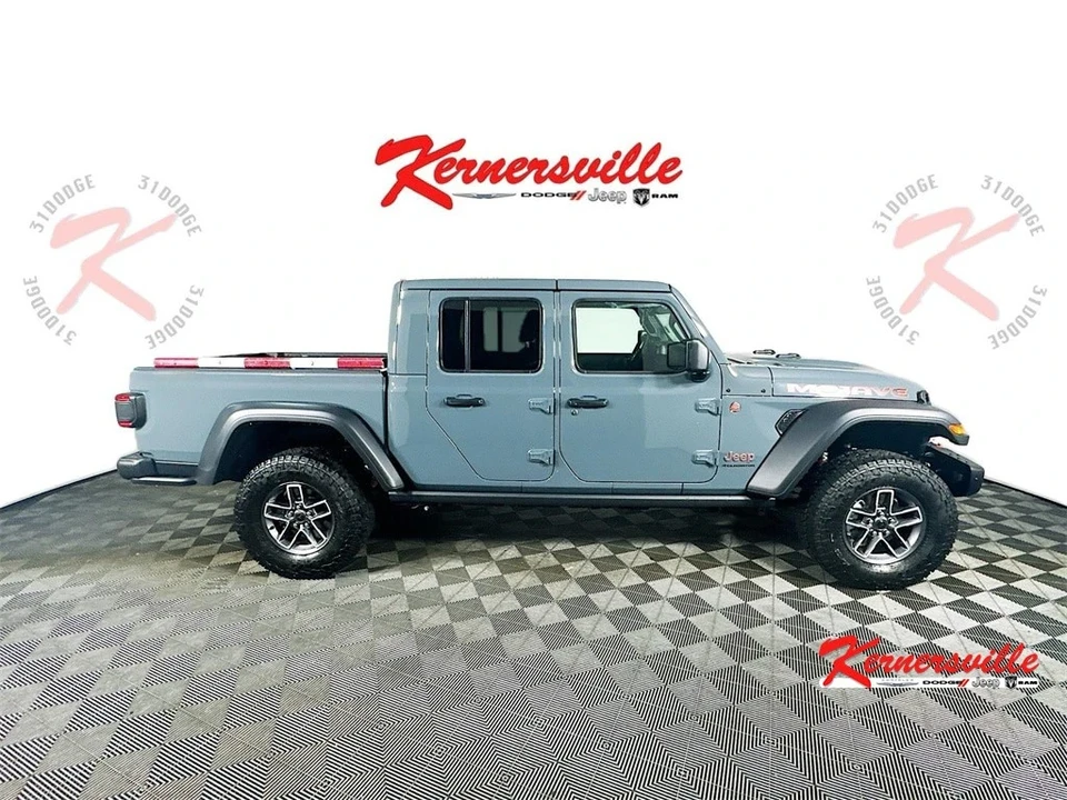 2025 Jeep JT Gladiator - Image 8 of 21