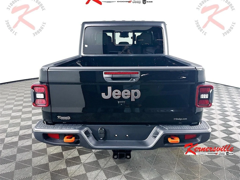 2025 Jeep JT Gladiator - Image 7 of 12