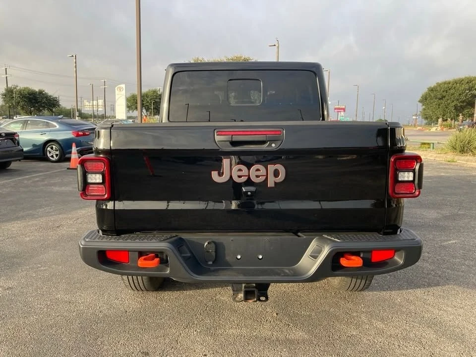 2025 Jeep JT Gladiator - Image 4 of 19