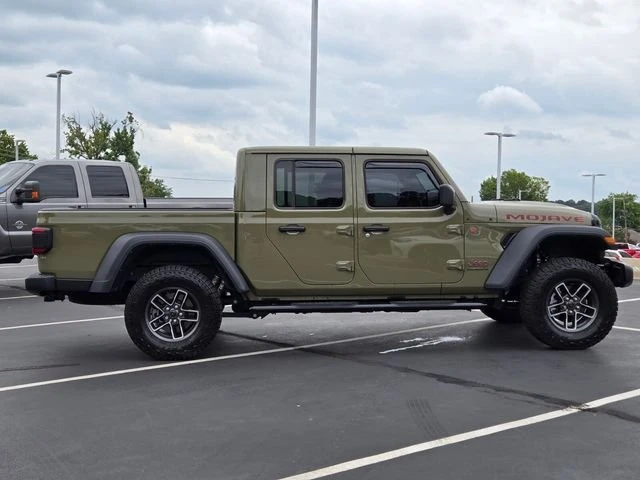 2025 Jeep JT Gladiator - Image 5 of 17