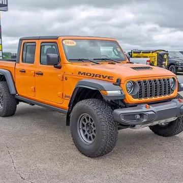 2025 Jeep Gladiator Mojave