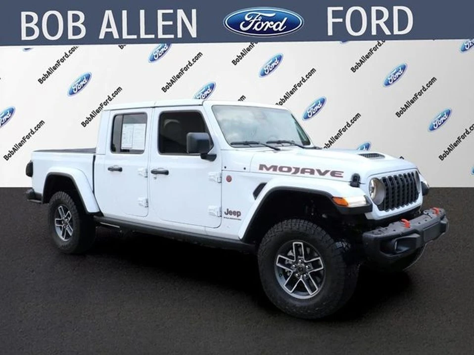 2025 Jeep JT Gladiator - Image 2 of 10