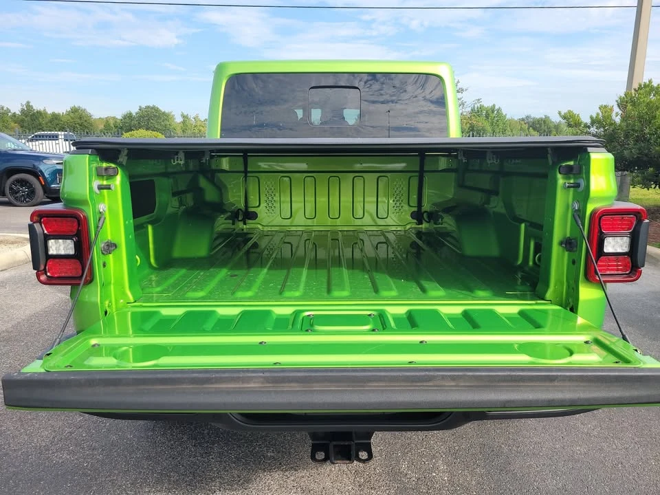 2025 Jeep JT Gladiator - Image 6 of 17