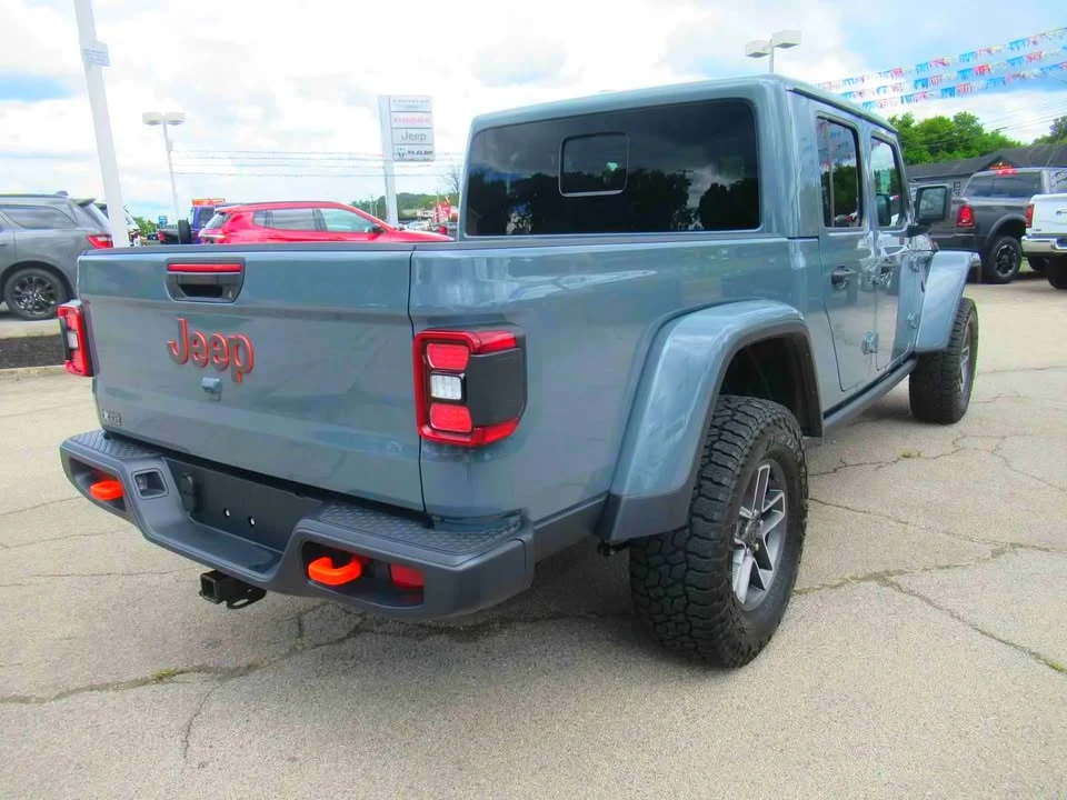 2025 Jeep JT Gladiator - Image 4 of 20