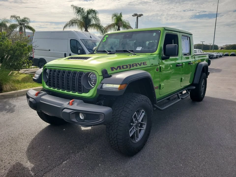 2025 Jeep JT Gladiator - Image 3 of 17