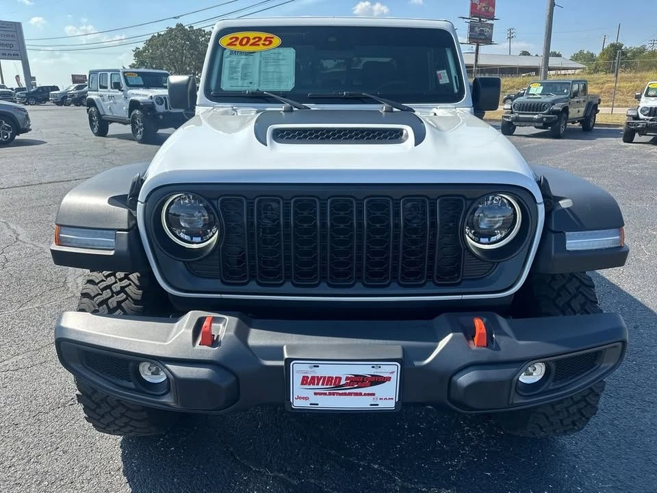 2025 Jeep JT Gladiator - Image 2 of 19