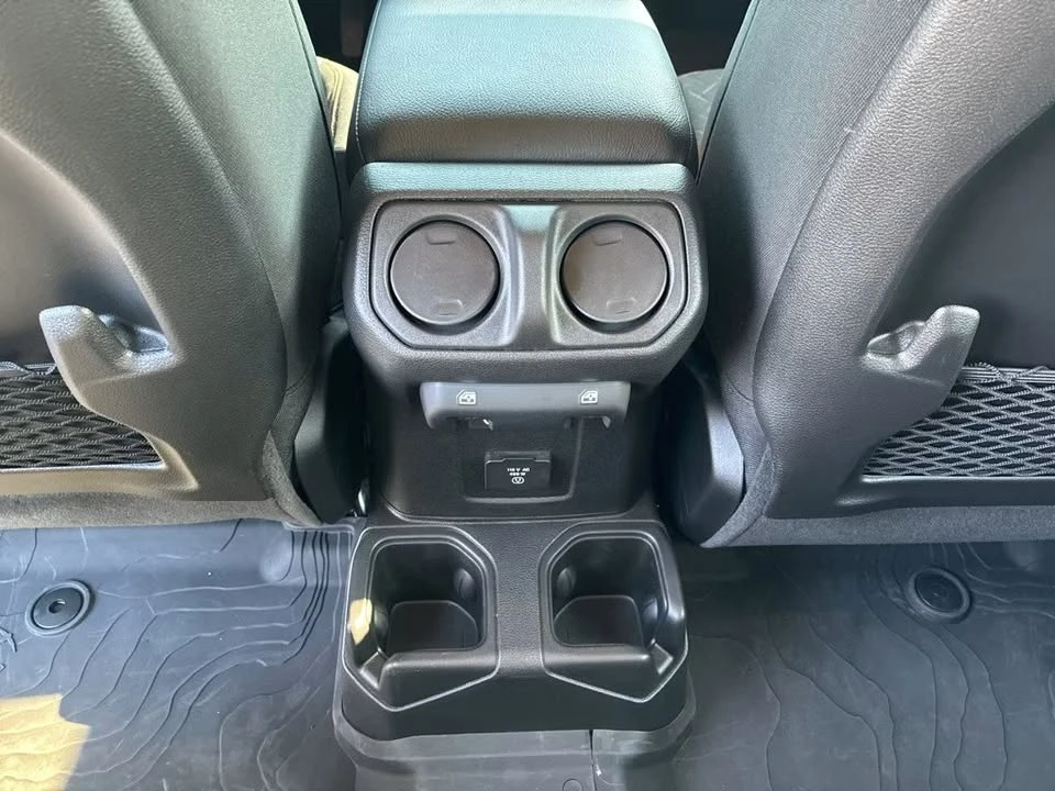 2025 Jeep JT Gladiator - Image 20 of 20