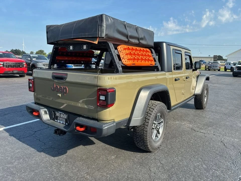 2025 Jeep JT Gladiator - Image 5 of 20