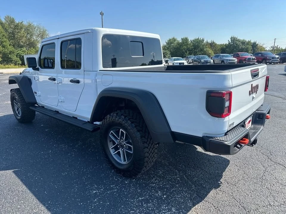 2025 Jeep JT Gladiator - Image 7 of 19