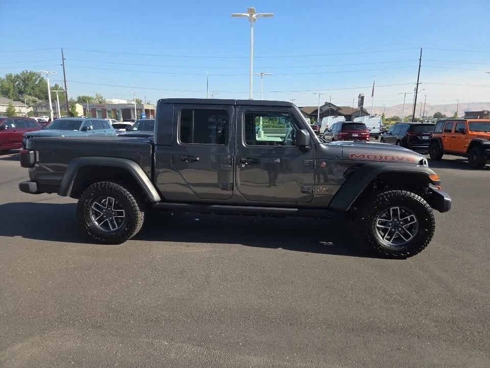 2025 Jeep JT Gladiator - Image 5 of 20