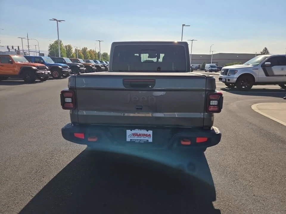 2025 Jeep JT Gladiator - Image 7 of 20