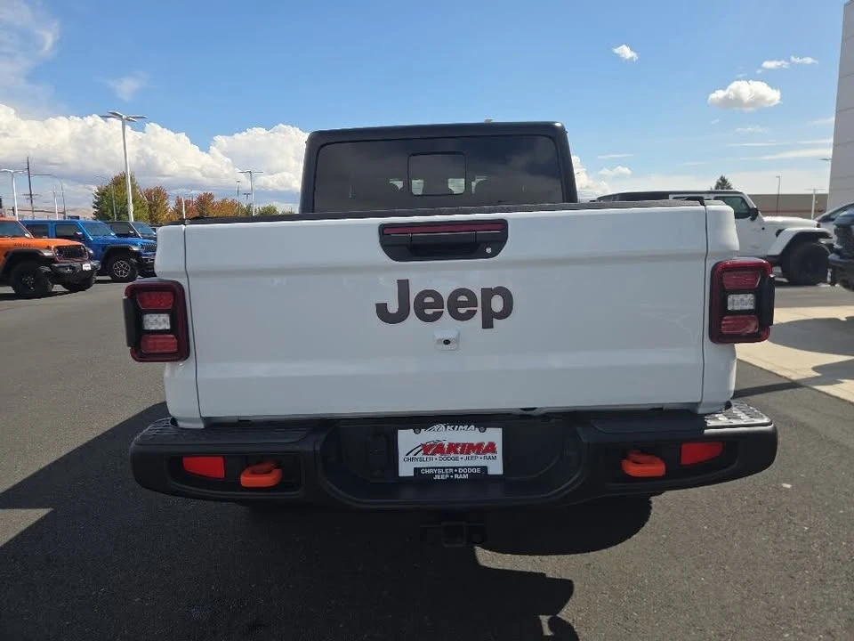 2025 Jeep JT Gladiator - Image 8 of 20