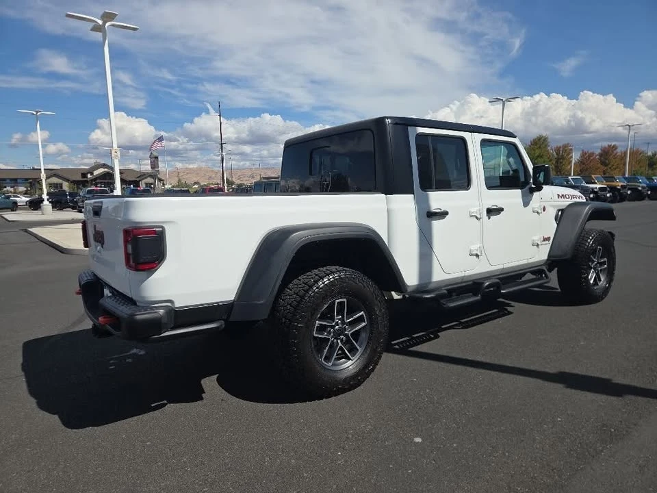 2025 Jeep JT Gladiator - Image 7 of 20