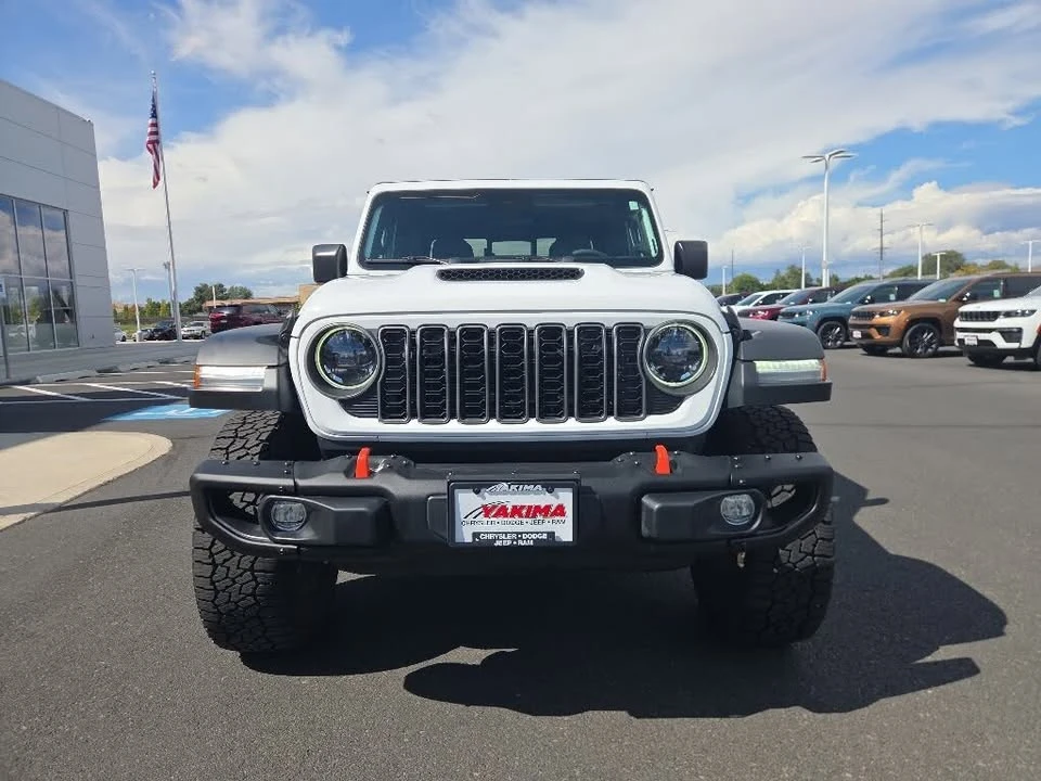 2025 Jeep JT Gladiator - Image 4 of 20