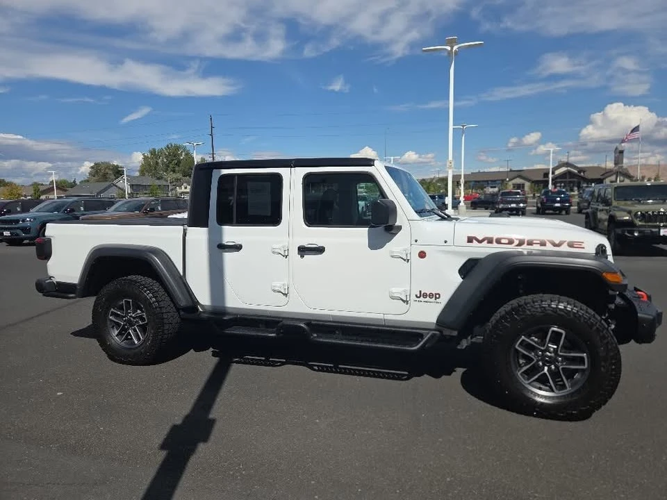 2025 Jeep JT Gladiator - Image 6 of 20