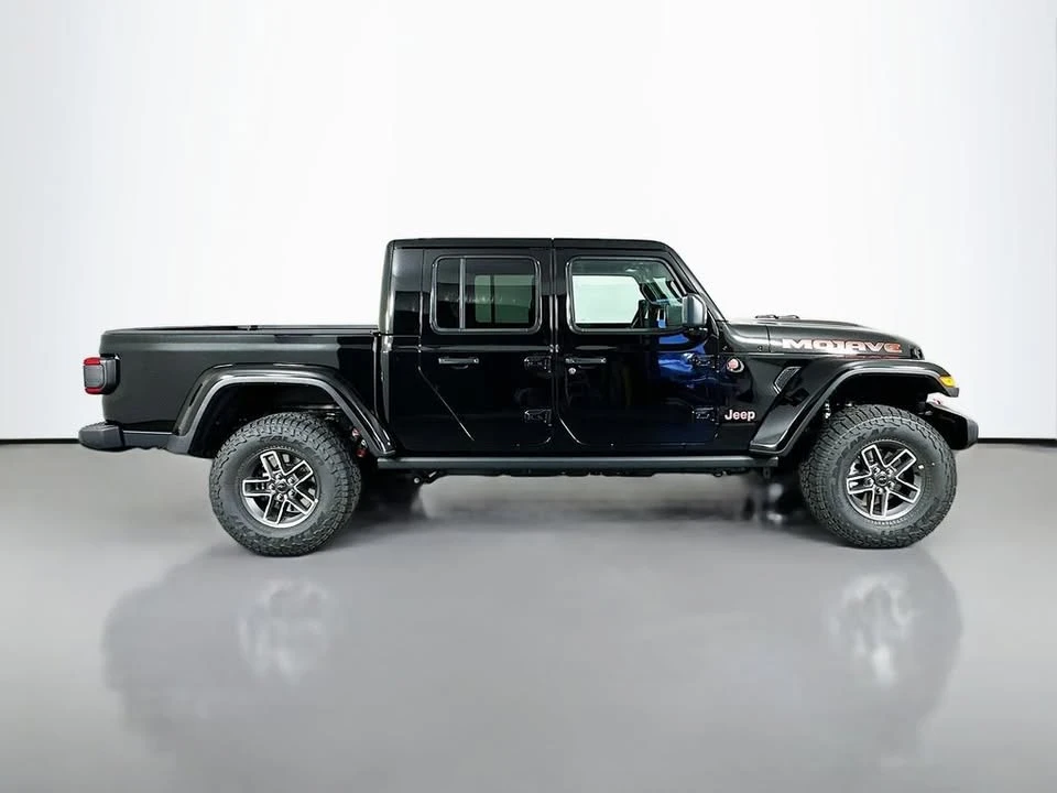 2025 Jeep JT Gladiator - Image 9 of 20