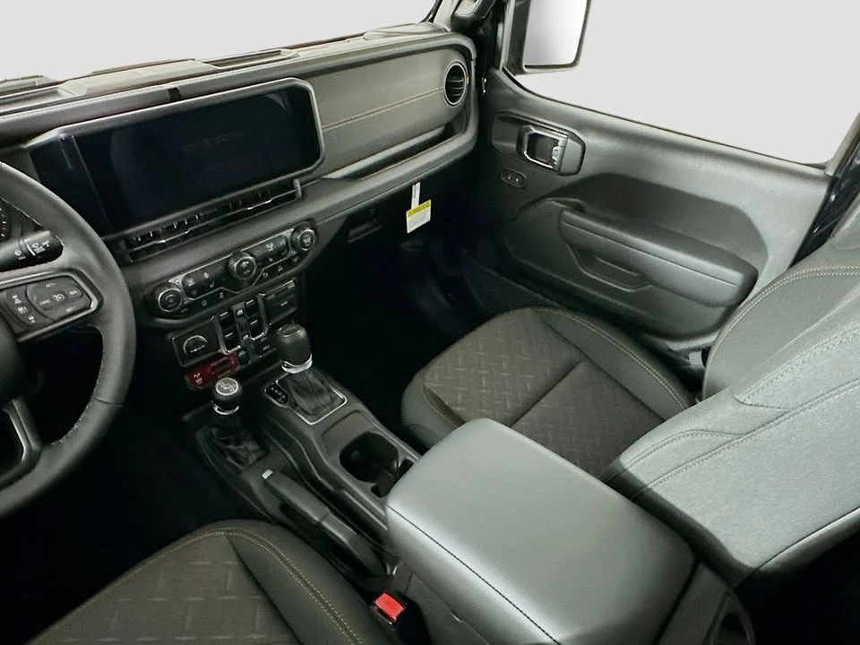 2025 Jeep JT Gladiator - Image 20 of 20