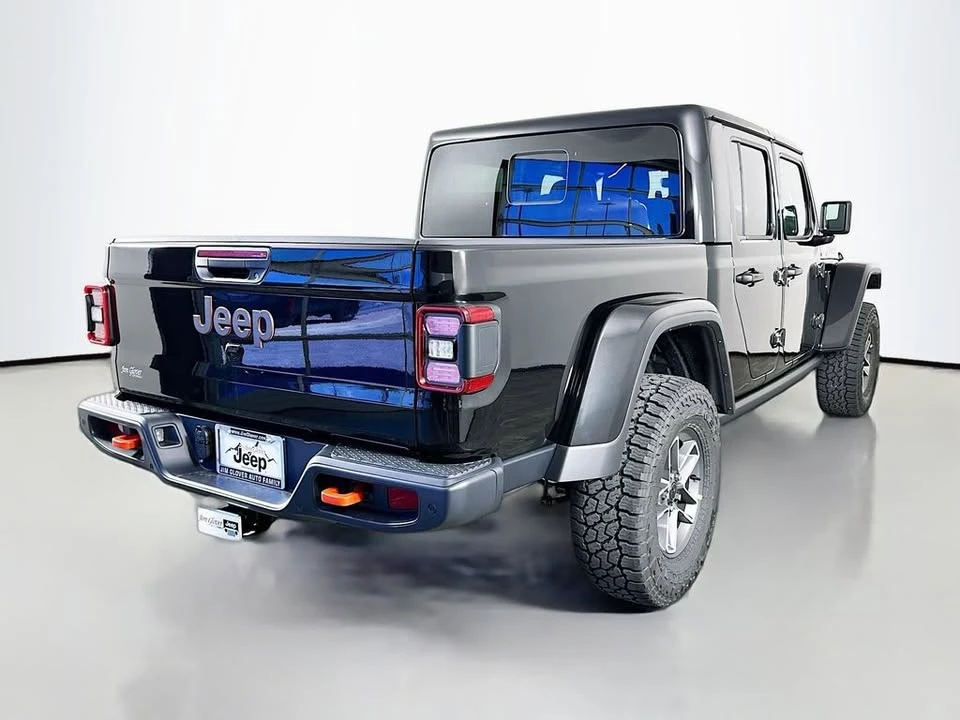 2025 Jeep JT Gladiator - Image 8 of 20