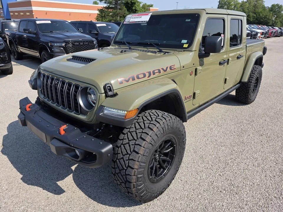 2025 Jeep JT Gladiator - Image 3 of 15