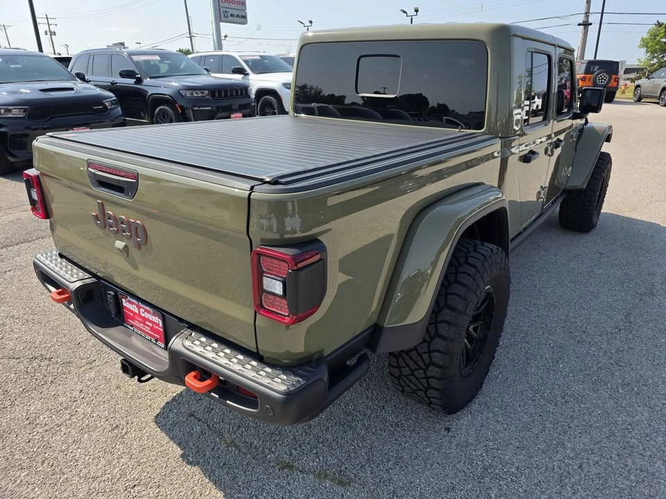 2025 Jeep JT Gladiator - Image 7 of 15