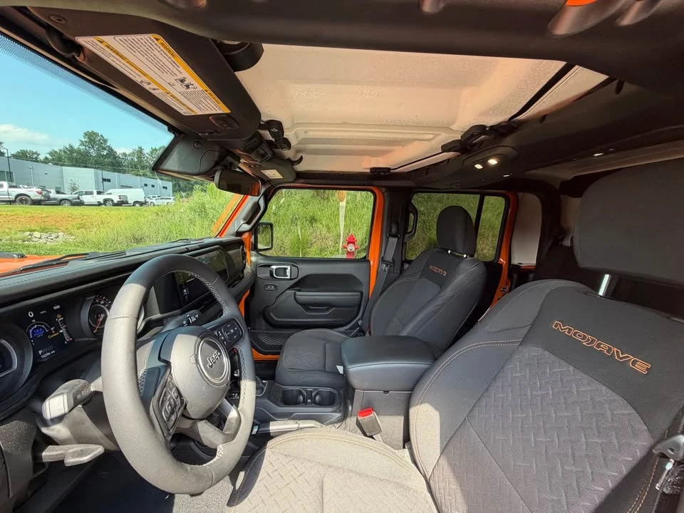 2025 Jeep JT Gladiator - Image 8 of 14