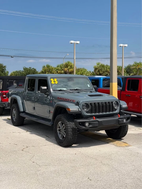 2025 Jeep JT Gladiator - Image 2 of 8