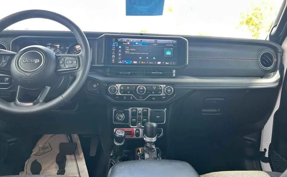 2025 Jeep JT Gladiator - Image 3 of 9