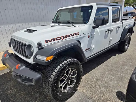 2025 Jeep Gladiator Mojave Pickup 4D 5 ft