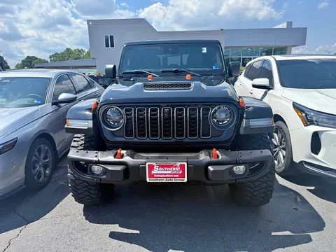 2025 Jeep Gladiator Mojave Pickup 4D 5 ft