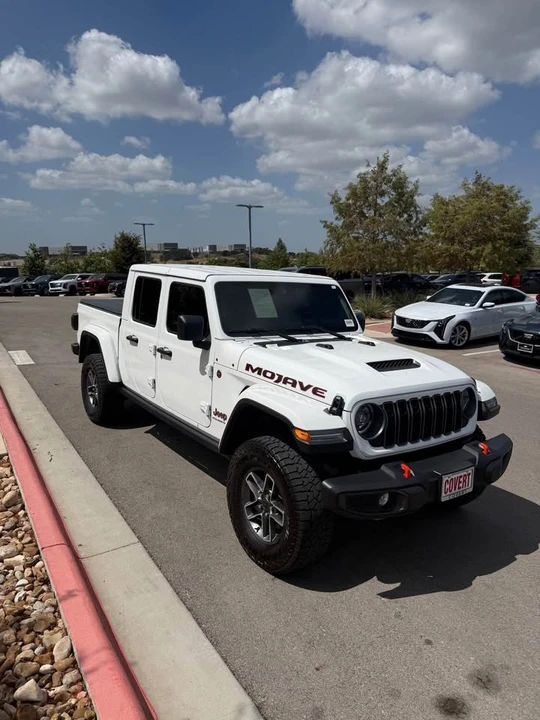 2025 Jeep JT Gladiator - Image 3 of 12