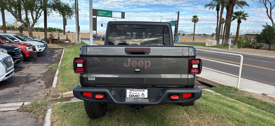 2025 Jeep JT Gladiator - Image 6 of 10