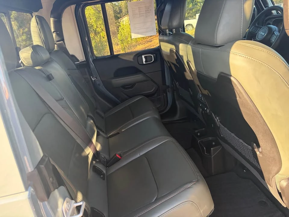 2025 Jeep JT Gladiator - Image 13 of 13