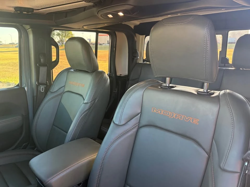 2025 Jeep JT Gladiator - Image 10 of 13