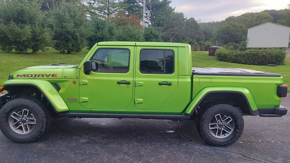 2025 Jeep JT Gladiator - Image 2 of 14