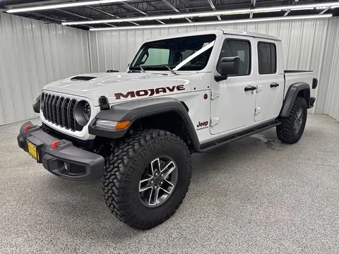 2025 Jeep Gladiator Mojave Truck Crew Cab