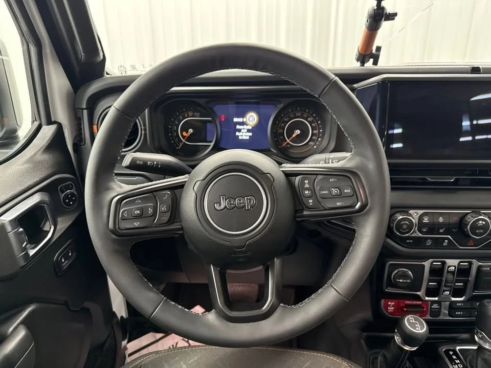 2025 Jeep JT Gladiator - Image 8 of 20