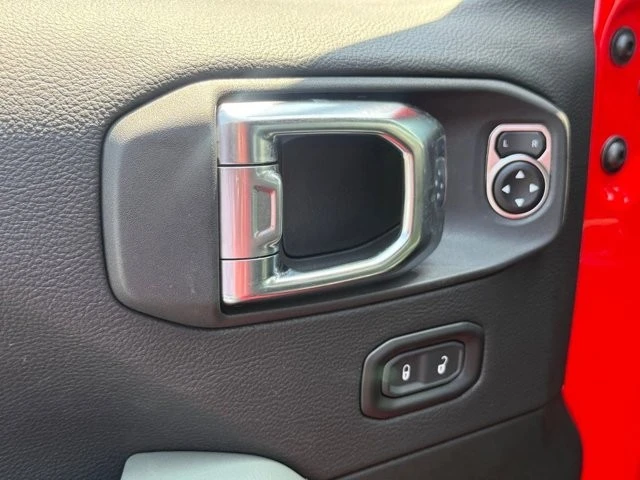 2025 Jeep JT Gladiator - Image 12 of 12