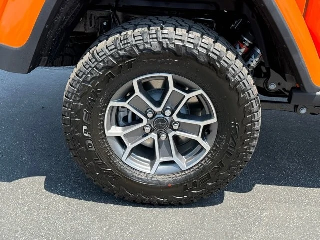 2025 Jeep JT Gladiator - Image 10 of 12