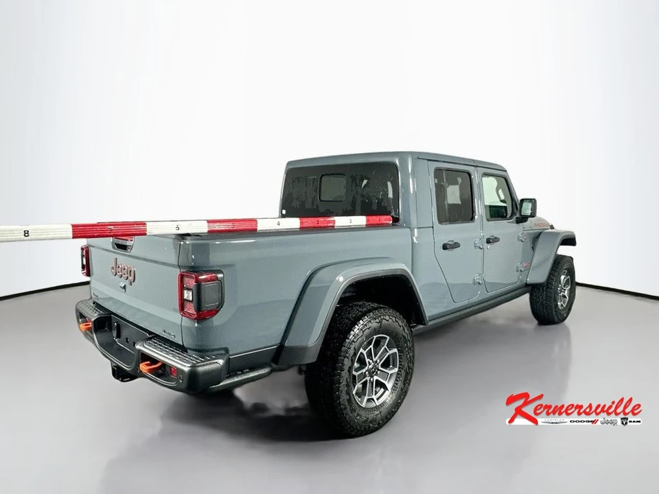 2025 Jeep JT Gladiator - Image 7 of 12